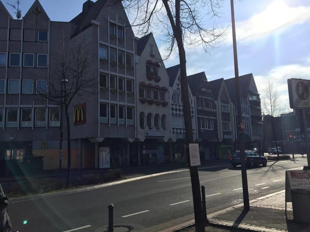 A&S Ferienwohnungen Roonstrasse Bonn Exterior photo